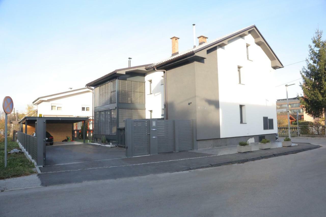 Apartments In Villa Olimp Ljubljana Luaran gambar