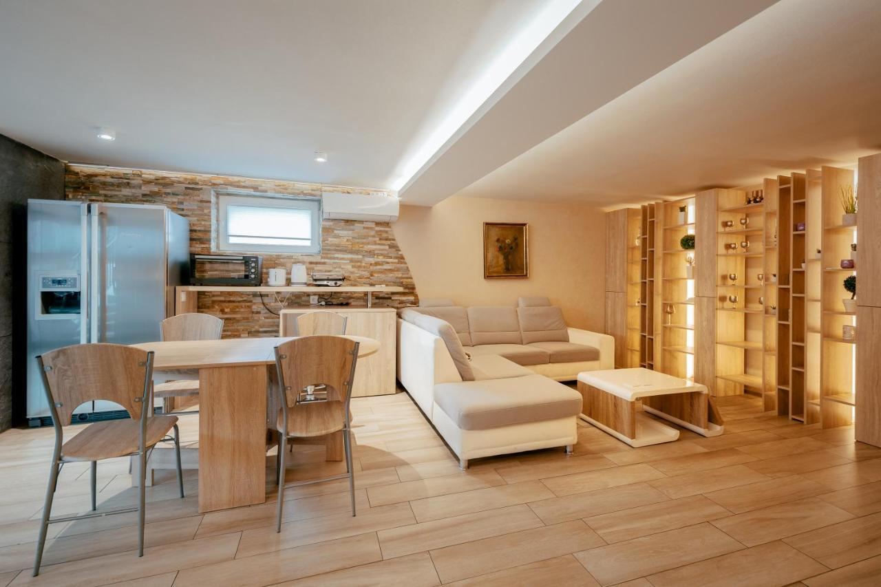 Apartments In Villa Olimp Ljubljana Luaran gambar